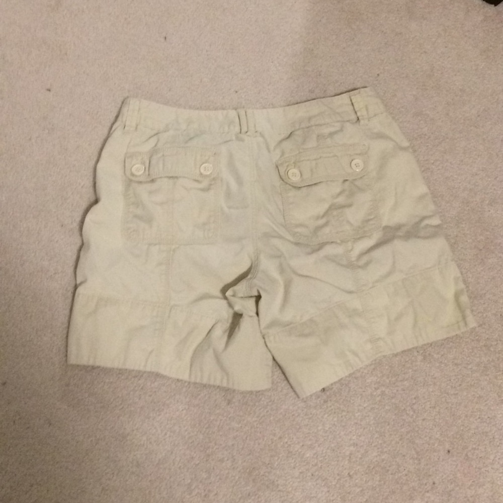 Calvin Klein Light Tan Shorts Size 6 EUC - Picture 3 of 3